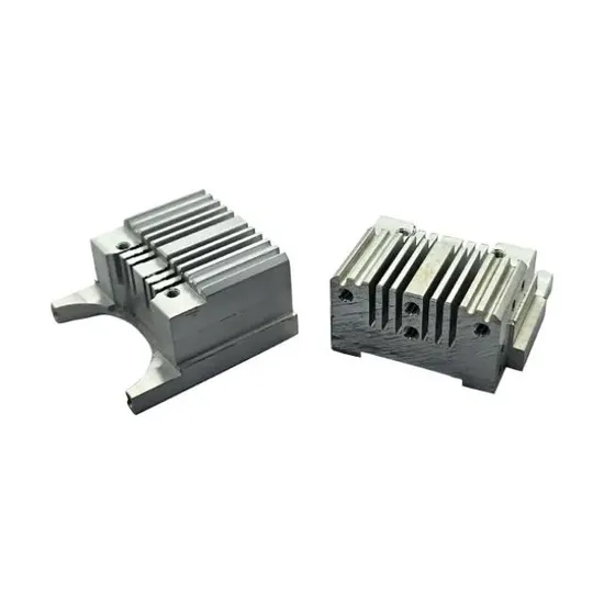 Layanan Pemesinan CNC Aluminium Presisi Bagian CNC 5 Sisi Mobil Lembaran Baja Tahan Karat Bagian Stamping Logam
