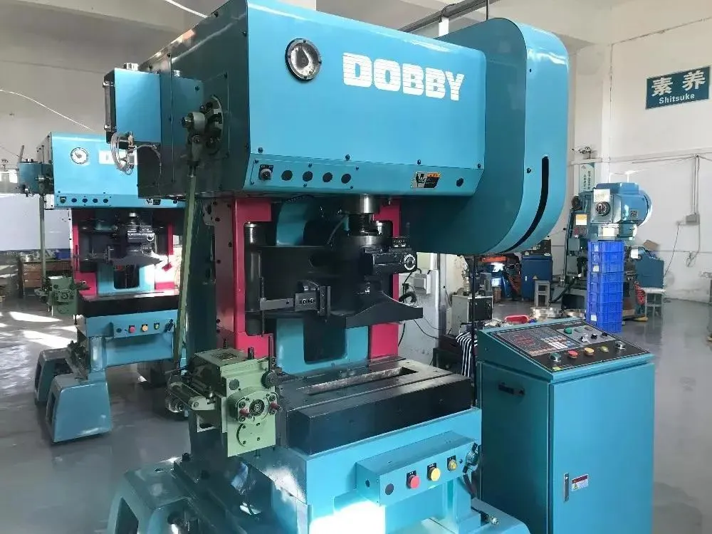 Custom Aluminum Brass Stainless Steel Mechanical Parts CNC Machining Laser Bending Cutting Casting Service Motor Vehicle Parts