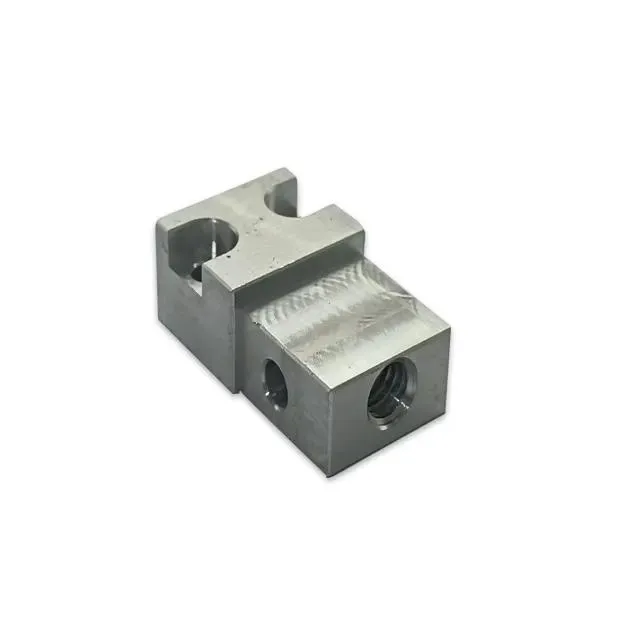 OEM 5 Axis High Rapid Precision CNC Machining Aluminum Automobile Accessories/Aviation Parts/Trailer Parts &amp; Accessories
