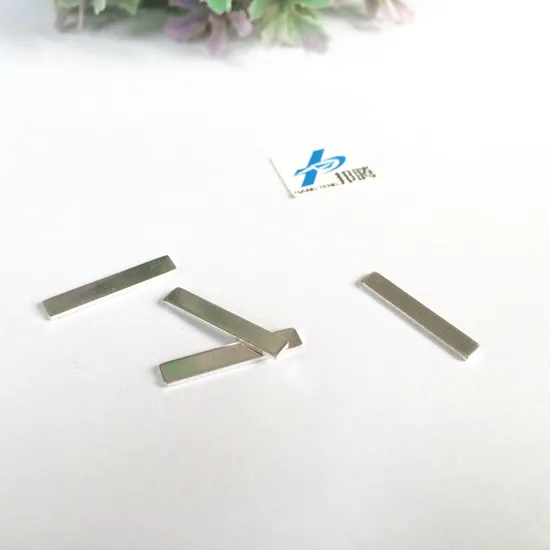 Lembar Kontak Papan Perlindungan Baterai Penjualan Panas 0.8mm Tab Tembaga Berlapis Timah Lembaran Nikel Baterai Sabuk Baja Berlapis Nikel Baterai Litium